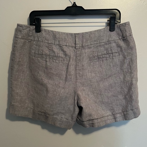 Apt. 9 Gray Metallic Women's Linen Shorts - Picture 6 of 10